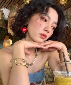 Vintage Distressed Red Heart Stud Earrings - Minimalist Light Luxury Accessories for Unique Personal Style