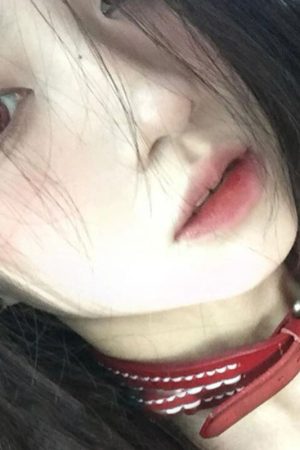 Vintage Distressed Red Leather Choker Necklace for Women, Punk Style Clavicle Chain, Subculture Neck Accessory