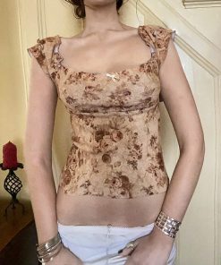 Vintage Distressed Square Neck T-Shirt with Dried Rose Print, Slim Fit Paris Love Letter Design, Y2K Floral Style Top