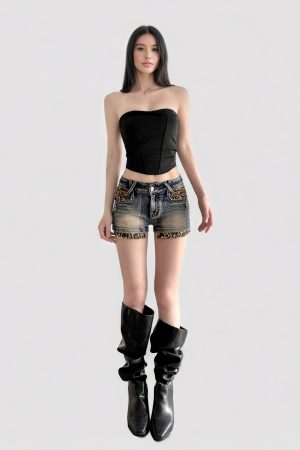 Vintage Distressed White Leopard Print Ripped Denim Shorts for Women - Hot Girl Slim Fit Ultra Short Subculture Style