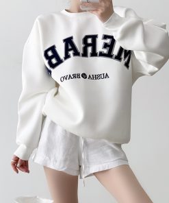 Vintage Drop Shoulder Casual Sweatshirt for Women with Patch Embroidery, Round Neck Pullover - Perfect for Spring and Autumn Fashion