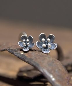 Vintage Ethnic Style Silver Flower Ring - Adjustable Artistic Fashion Jewelry for Women