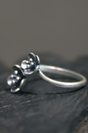 Vintage Ethnic Style Silver Flower Ring - Adjustable Artistic Fashion Jewelry for Women