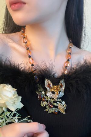 Vintage Exaggerated Design Diamond-Studded Crystal Fox Pendant Necklace Set, Unique Sweater Chain Jewelry for Women