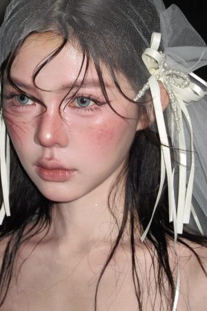 Vintage French Bow Pearl Hairpin Veil - Luxurious High-End Bride Hair Accessory for Proposal and Wedding
