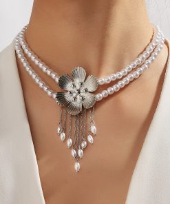 Vintage French Elegant Flower Pearl Tassel Choker Necklace for Women, Diamond Inlay Collarbone Chain