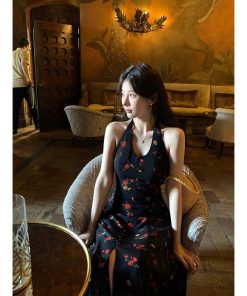 Vintage French Halter Rose Print Dress for Women, Elegant Waist-Cinching Summer Dress, High-Quality Vacation Style, Floral Design