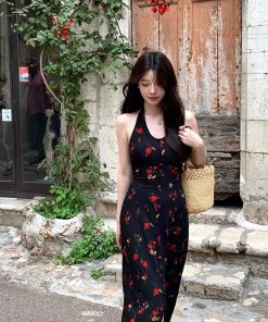 Vintage French Halter Rose Print Dress for Women, Elegant Waist-Cinching Summer Dress, High-Quality Vacation Style, Floral Design