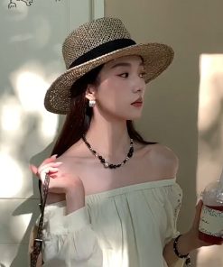 Vintage French Hollowed-Out Flat-Brimmed Straw Jazz Hat for Women - Ideal for Beach Vacations, Sun Protection, and Photo Shoots