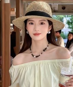 Vintage French Hollowed-Out Flat-Brimmed Straw Jazz Hat for Women - Ideal for Beach Vacations, Sun Protection, and Photo Shoots