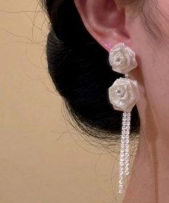 Vintage French Lace Rose Tassel Earrings - Elegant Studs with Light Luxury and Sweet Charm for Fashion Lovers