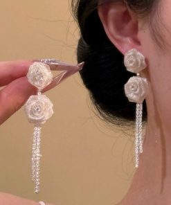 Vintage French Lace Rose Tassel Earrings - Elegant Studs with Light Luxury and Sweet Charm for Fashion Lovers