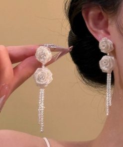 Vintage French Lace Rose Tassel Earrings - Elegant Studs with Light Luxury and Sweet Charm for Fashion Lovers