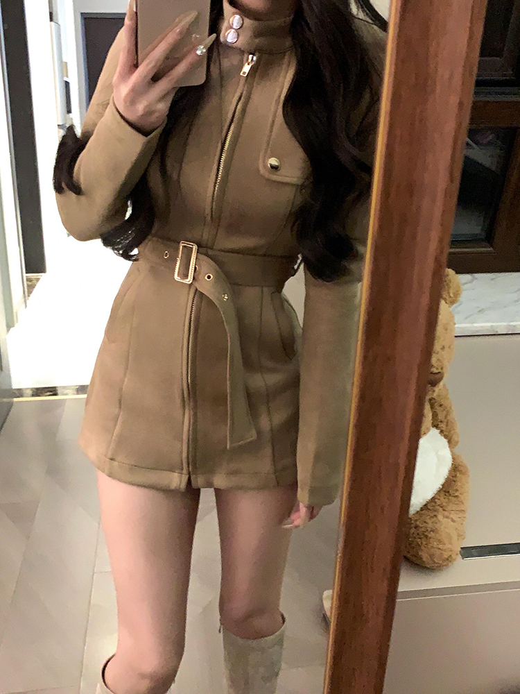 Vintage French Stand Collar Suede Dress Coat for Women – Slim Waist, Hip-Hugging Short Skirt Workwear for Winter Fashion Vintage French Stand Collar Suede Dress Coat for Women – Slim Waist, Hip-Hugging Short Skirt Workwear for Winter Fashion