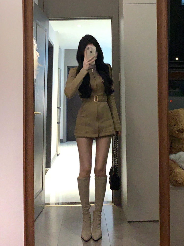 Vintage French Stand Collar Suede Dress Coat for Women – Slim Waist, Hip-Hugging Short Skirt Workwear for Winter Fashion Vintage French Stand Collar Suede Dress Coat for Women – Slim Waist, Hip-Hugging Short Skirt Workwear for Winter Fashion