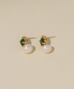 Vintage French Style Freshwater Pearl Earrings for Women - High-End Zircon Emerald Studs & Clip-On Design