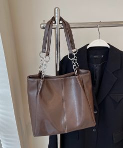 Vintage French-Style Large Capacity Tote Bag for Women - Spring/Summer 2025 Fashion Shoulder Bag for Students and Commuters