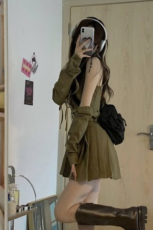 Vintage French Summer Spicy Girl Dress for Women - A-Line Short Skirt, Waist-Cinching Design, Stylish Workwear Fashion