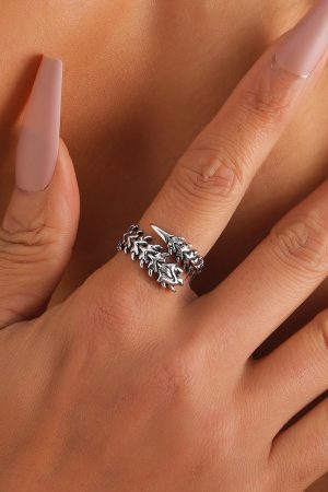 Vintage Geometric Skull Ring - Adjustable Open Spine Bone Design, High-End Light Luxury for European and American Styles