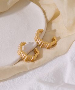 Vintage Gold C-Shaped Round Earrings for Women - Minimalist French Ear Clips, 925 Silver, Elegant Everyday Jewelry