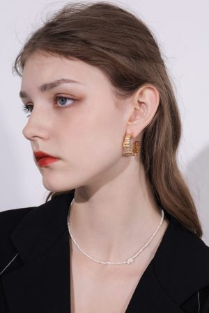 Vintage Gold C-Shaped Round Earrings for Women - Minimalist French Ear Clips, 925 Silver, Elegant Everyday Jewelry
