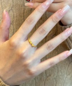 Vintage Gold Snake Pendant Necklace with Four-Pointed Star, Minimalist Collarbone Chain for Women, Year of the Snake Jewelry