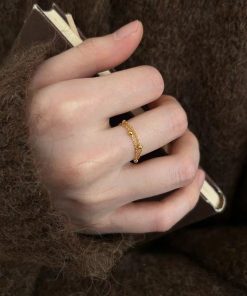 Vintage Gold Square Flower Ring with Fine Chain and Steel Beads - Oversized Stacking Ring for Women, Boho Chic Style