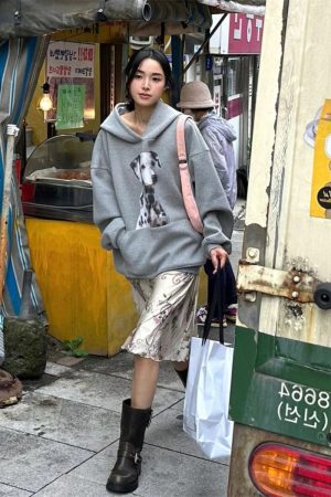 Vintage Gray Hooded Sweatshirt for Women with Fleece, Polka Dot Dog Print, High Street Style, Casual Fall Fashion Hoodie
