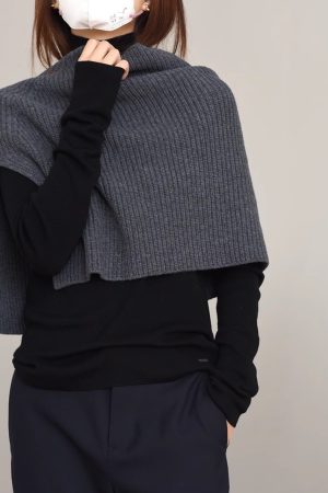 Vintage Gray Wool Shawl Scarf - Versatile Fashionable Warm Neck Accessory for Stylish Outfits - Perfect for 90s and Y2K Looks
