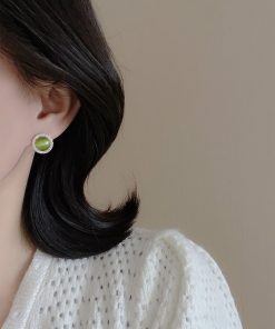 Vintage Green Cat's Eye Stone Earrings for Women - High-End Light Luxury Round Design, Fresh Niche Style Gift