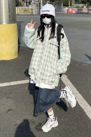 Vintage Green Plaid Baseball Jacket for Men and Women - Thick Loose Fit Winter Coat, Retro Style, Unisex Outerwear