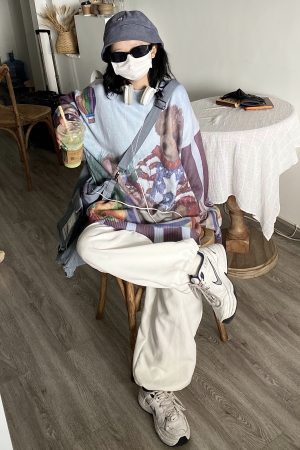 Vintage Handmade Bear Knitted Sweater for Autumn Winter - Loose Unisex Korean Style Versatile Cozy Knitwear