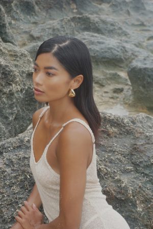 Vintage High-End Women's Triangle Wide Large Square Earrings - Unique Light Luxury Fashion Jewelry