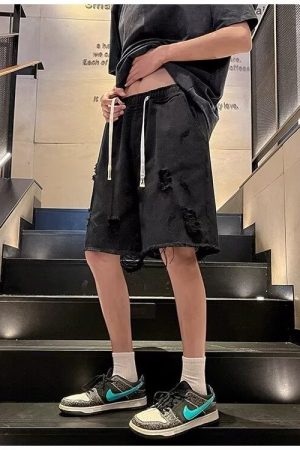 Vintage High Street Frayed Washed Denim Shorts for Men and Women, Trendy Summer Loose Straight Casual Five-Point Shorts