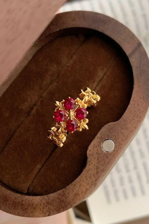 Vintage-Inspired Adjustable Open Design Rose Pink Iris Flower Ring for Women â€“ Exquisite Light Luxury Fashion Accessory