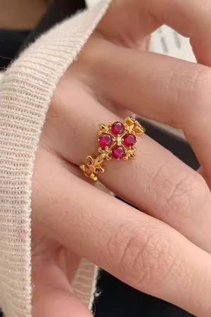 Vintage-Inspired Adjustable Open Design Rose Pink Iris Flower Ring for Women â€“ Exquisite Light Luxury Fashion Accessory