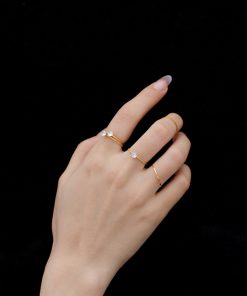 Vintage-Inspired Elegant Gold Mini Stacking Ring with Shimmering Starry Sky Diamond Detail