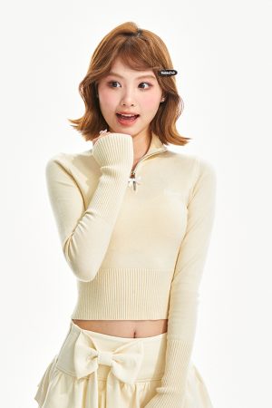 Vintage-Inspired Pullover Sweater for Women - Lazy Style, Short Knitted Top for Spring & Autumn, High-End Feel