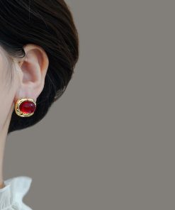 Vintage-Inspired Red Earrings for Women - 2025 Trendy Lightweight Luxury Jewelry for Autumn & Winter, Niche Design Accessories