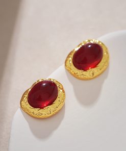 Vintage-Inspired Red Earrings for Women - 2025 Trendy Lightweight Luxury Jewelry for Autumn & Winter, Niche Design Accessories