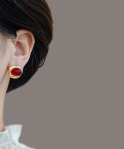 Vintage-Inspired Red Earrings for Women - 2025 Trendy Lightweight Luxury Jewelry for Autumn & Winter, Niche Design Accessories