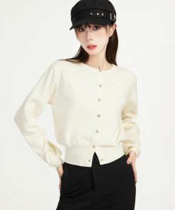 Vintage-Inspired Round Neck Knitted Cardigan for Women - Elegant Short Coat for Spring and Autumn, Stylish Niche Design