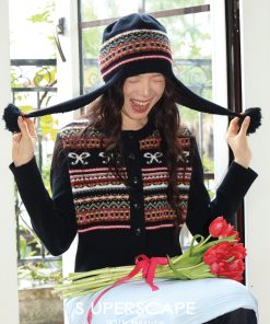 Vintage Jacquard Pleated Pilot Earflap Knit Hat in Merino Wool - Cozy Winter Accessory, Retro Style, 90s Inspired Fashion