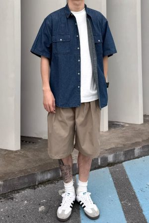 Vintage Japanese-Style Distressed Denim Short Sleeve Shirt for Men and Women, Summer Loose Fit with Double Pockets, Casual Trendy Wear