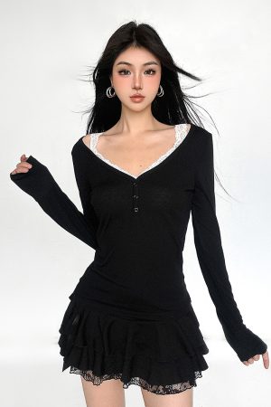 Vintage Lace Spliced Black Button Fake Two-Piece Long Sleeve T-Shirt for Women - 2025 Spring Autumn Style, Y2K Fashion Top