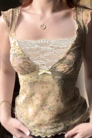 Vintage Lace Spliced Low Neck Short Top with Faux Two-Piece Design - Y2K Inspired Fashion for Effortless Style