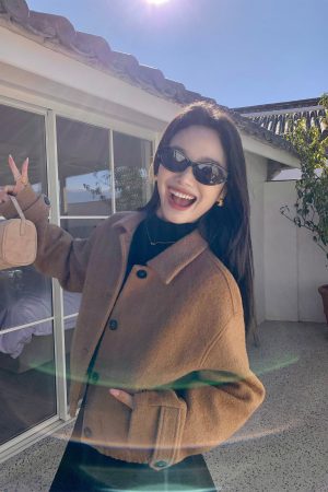 Vintage Lapel Short Woolen Jacket for Women - Loose Casual Cardigan Top in Retro Style