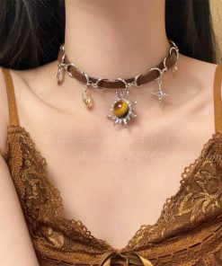 Vintage Leather Spliced Sun Pendant Choker Necklace for Women, Collarbone Chain Neck Accessory, Bohemian Style Jewelry