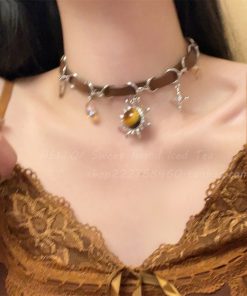 Vintage Leather Spliced Sun Pendant Choker Necklace for Women, Collarbone Chain Neck Accessory, Bohemian Style Jewelry