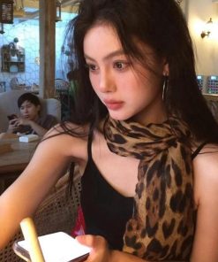 Vintage Leopard Print Silk Scarf - High-End Thin Shawl for Spicy Millennial Style, Chic Personality Accessory